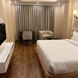 Double Room Mountain View